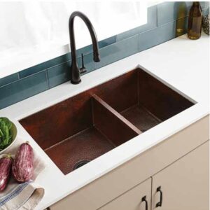 Cocina Duet Double-bowl hammered copper undermount kitchen sink