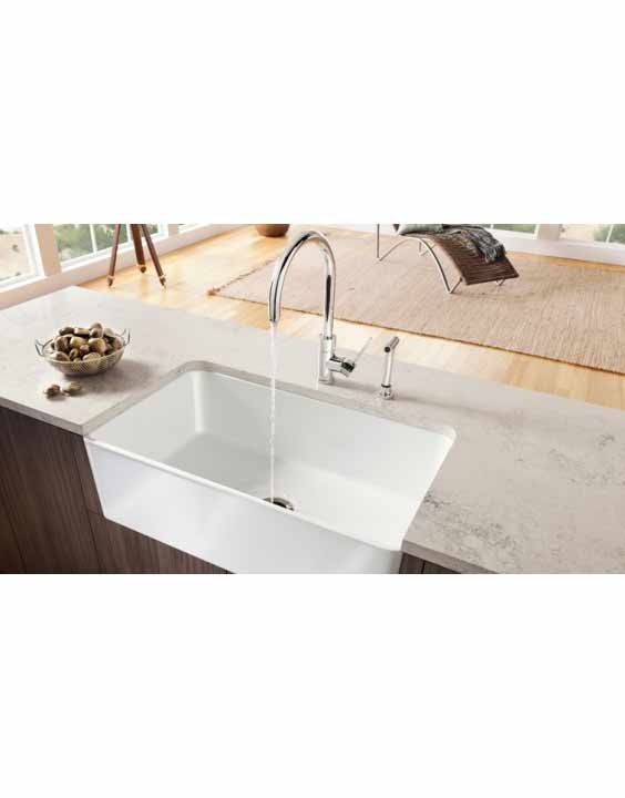 BLANCO Fireclay featuring BLANCO CERANA™