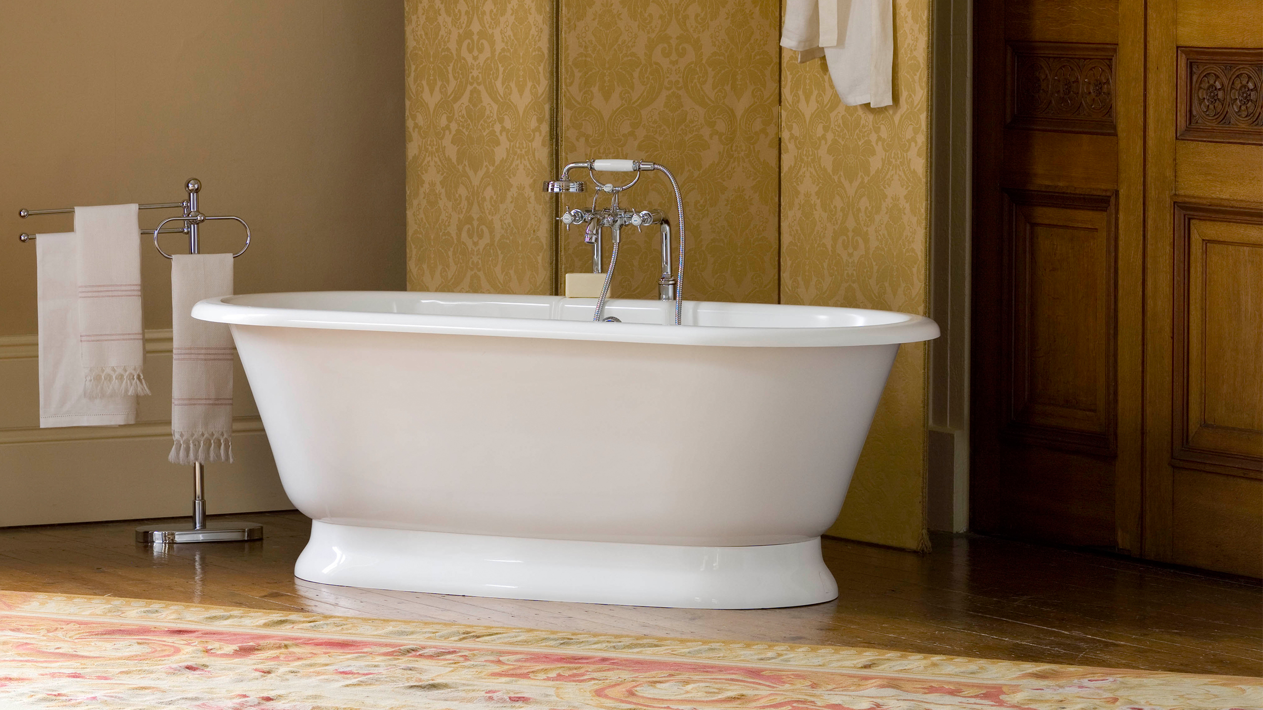Victoria + Albert York - Image 3